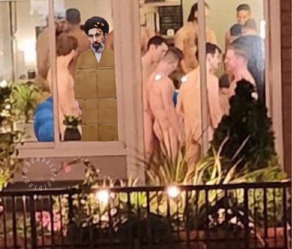 😂
I don’t want him in our community, it’s a HUGE stain