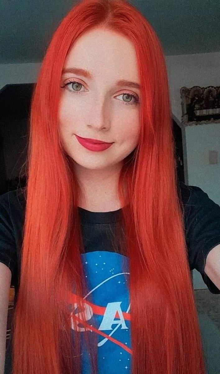 Miyu 🦇 tweet media