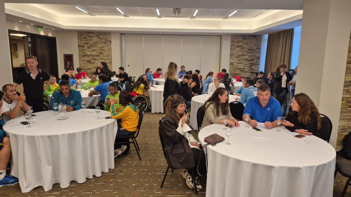 Luciana De Giovanett tweet media