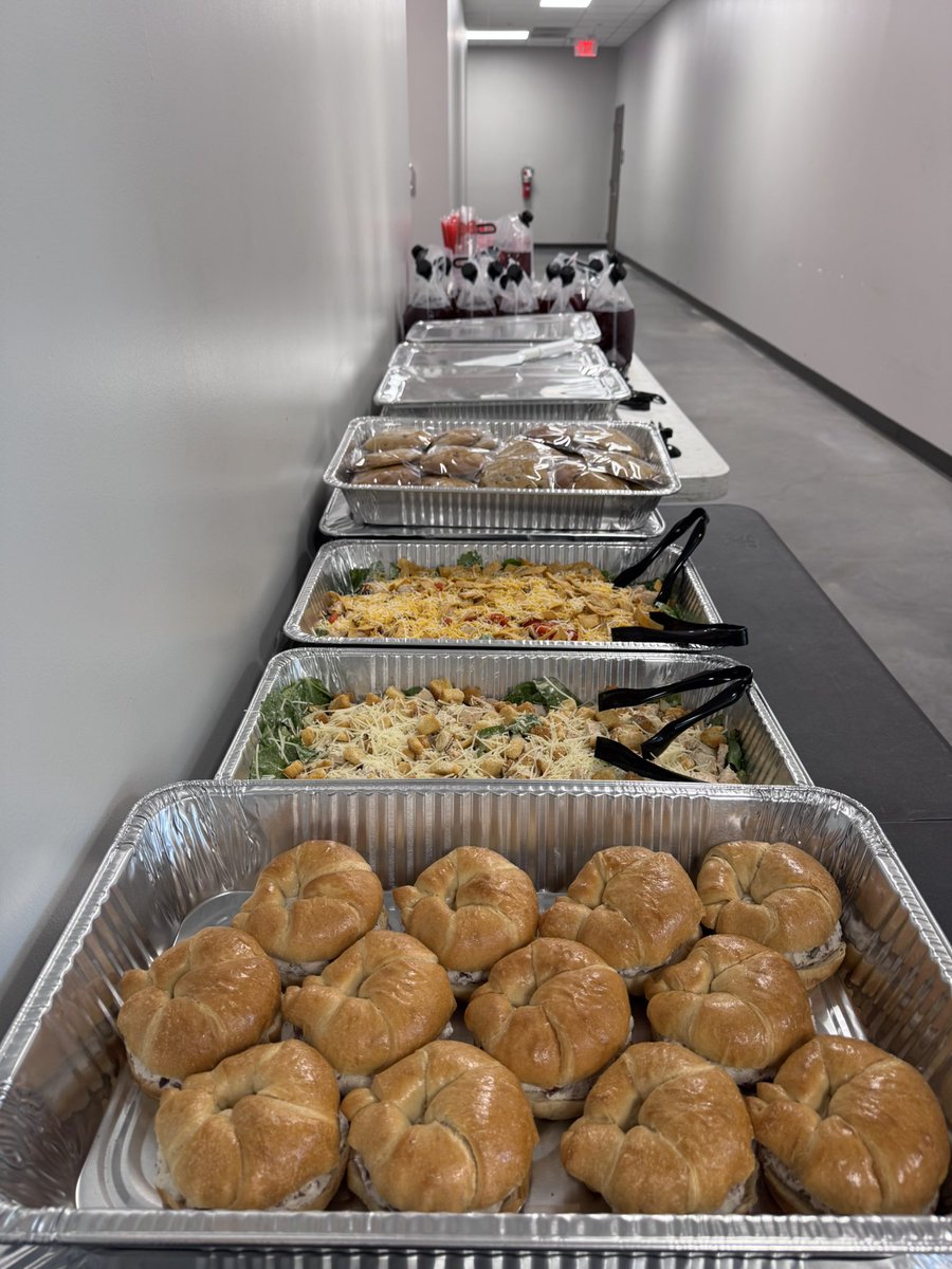 UTRGV Track & Field/XC tweet media