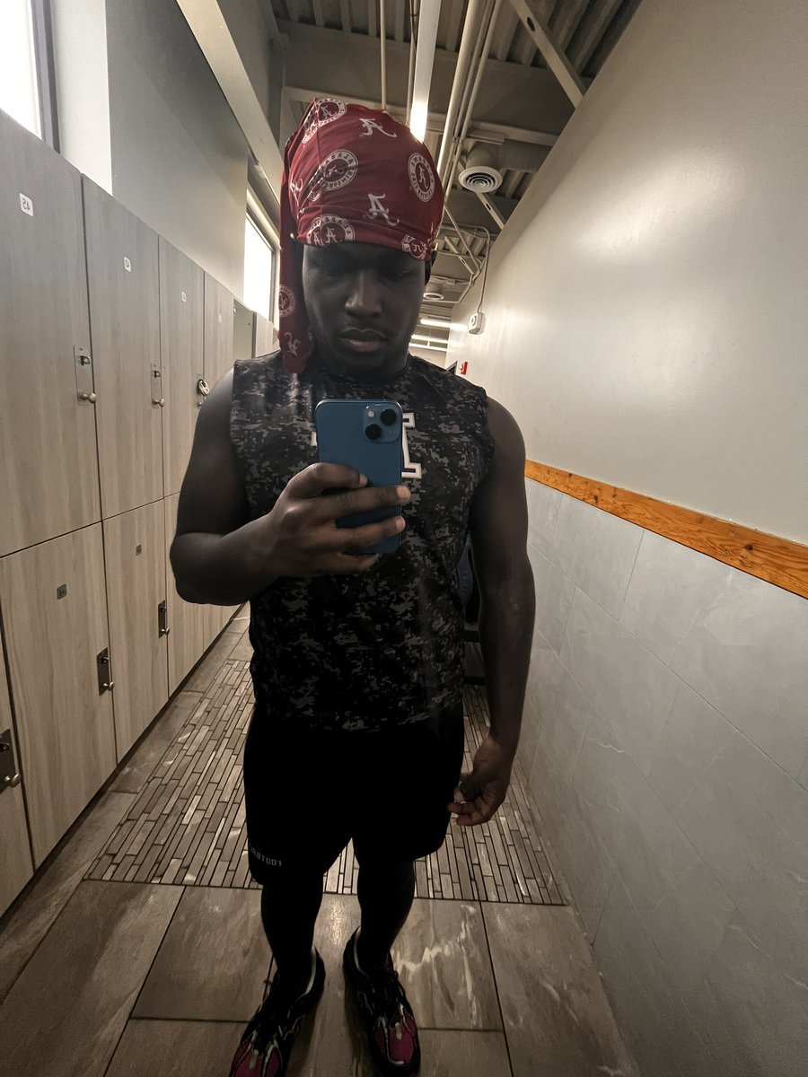 Savarius Evans tweet media