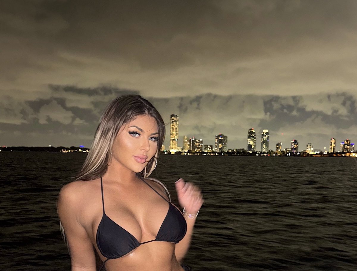 Ava Marie tweet media