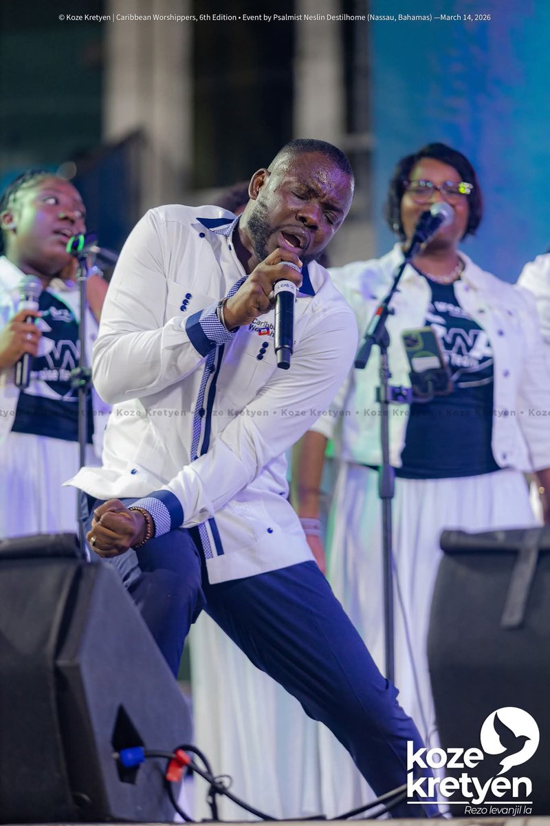 LaTribuneNews7's tweet photo. La 6ᵉ édition du Caribbean Worshippers, dirigée par Neslin Destilhomme : une soirée de foi et de communion réussie à Nassau

Ce samedi 14 mars 2026, le Bahamas Beach Soccer Stadium a vibré au rythme de la louange et de l’adoration à l’occasion de la 6ᵉ édition du grand concert évangélique Caribbean Worshippers, organisé par l’évangéliste et producteur Neslin Destilhomme à travers Destilhomme Production. Placé sous le thème inspirant « Beni Beni Nèt », cet événement spirituel a rassemblé une foule immense venue célébrer la foi, la musique et l’unité chrétienne.

Dès les premières heures de la soirée, le stade s’est transformé en un véritable lieu de communion spirituelle. Des fidèles, des leaders religieux et des passionnés de musique gospel se sont réunis pour vivre un moment exceptionnel marqué par la prière, la louange et la fraternité. La réussite de cette sixième édition confirme une fois de plus l’importance grandissante de Caribbean Worshippers dans le paysage spirituel et culturel de la diaspora haïtienne aux Bahamas.

La scène a accueilli plusieurs artistes gospel de renom qui ont transporté le public dans une profonde expérience d’adoration. Parmi eux figuraient notamment Neslin Destilhomme, Williadelle Denervil, Joy Clerf Derisier, Rachelle Demostherne, Jadorte Jay Oslien, Emmanuel Coriolan et Loutchina Decius. Leurs prestations vibrantes, mêlant chants, prières et témoignages, ont profondément touché l’assistance et suscité des moments intenses de recueillement et de célébration.

Plusieurs leaders spirituels ont également pris part à cette grande rencontre de foi. Parmi eux, les pasteurs Carlos Pierre, Samuel Robuste, Caleb Marthelus, Bigot Luxoner, Garvens Saint-Hilaire, Joanem Floreal, Charles Tranchant, Ronald Alexandre ainsi qu’Emmanuel Coriolan, aux côtés de représentants de la Ligue des pasteurs haïtiens aux Bahamas. Leur présence a renforcé la dimension spirituelle et communautaire de l’événement, transformant ce concert en un véritable rassemblement de foi pour la communauté haïtienne et ses amis.

La soirée a également été marquée par la présence de l’ambassadeur d’Haïti aux Bahamas, M. Dern Jovens Bonhomme, accompagné de toute l’équipe de l’Ambassade. Leur participation témoigne de l’importance de ce type d’initiative, qui contribue à renforcer les liens culturels, spirituels et communautaires au sein de la diaspora haïtienne vivant aux Bahamas.

L’événement a attiré non seulement des résidents des Bahamas, mais également des délégations venues du Canada, des États-Unis, de la République d’Haïti et d’autres pays. Cette diversité de participants illustre l’ampleur internationale que prend progressivement Caribbean Worshippers, devenu au fil des années un rendez-vous incontournable pour les amoureux de la musique gospel et de l’adoration.

Grâce à une organisation rigoureuse, une programmation artistique de grande qualité et une participation massive du public, cette sixième édition a été saluée comme une réussite totale. Les chants d’adoration, les messages spirituels et l’atmosphère de fraternité ont laissé une empreinte profonde dans le cœur des participants.

Fort de ce succès, l’évangéliste Neslin Destilhomme poursuit sa mission de porter la louange au-delà des frontières. Il est déjà annoncé qu’il se rendra prochainement en France au mois d’avril pour un grand concert spirituel, poursuivant ainsi son engagement à diffuser un message d’espoir, de foi et de bénédiction à travers la musique et l’évangélisation.

La 6ᵉ édition du Caribbean Worshippers restera sans aucun doute gravée dans les mémoires comme une soirée exceptionnelle où la musique, la foi et l’unité ont triomphé, rappelant à tous la puissance rassembleuse de l’adoration.