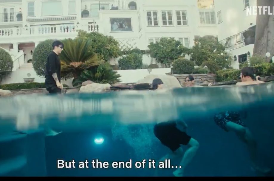 lolipopp000000's tweet photo. Lmao, Jungkook is still hiding his couple tattoo with Winter like an idiot. While his members are swimming shirtless, he’s wearing a long-sleeve shirt 😭😭 https://t.co/SD2O8J29NJ