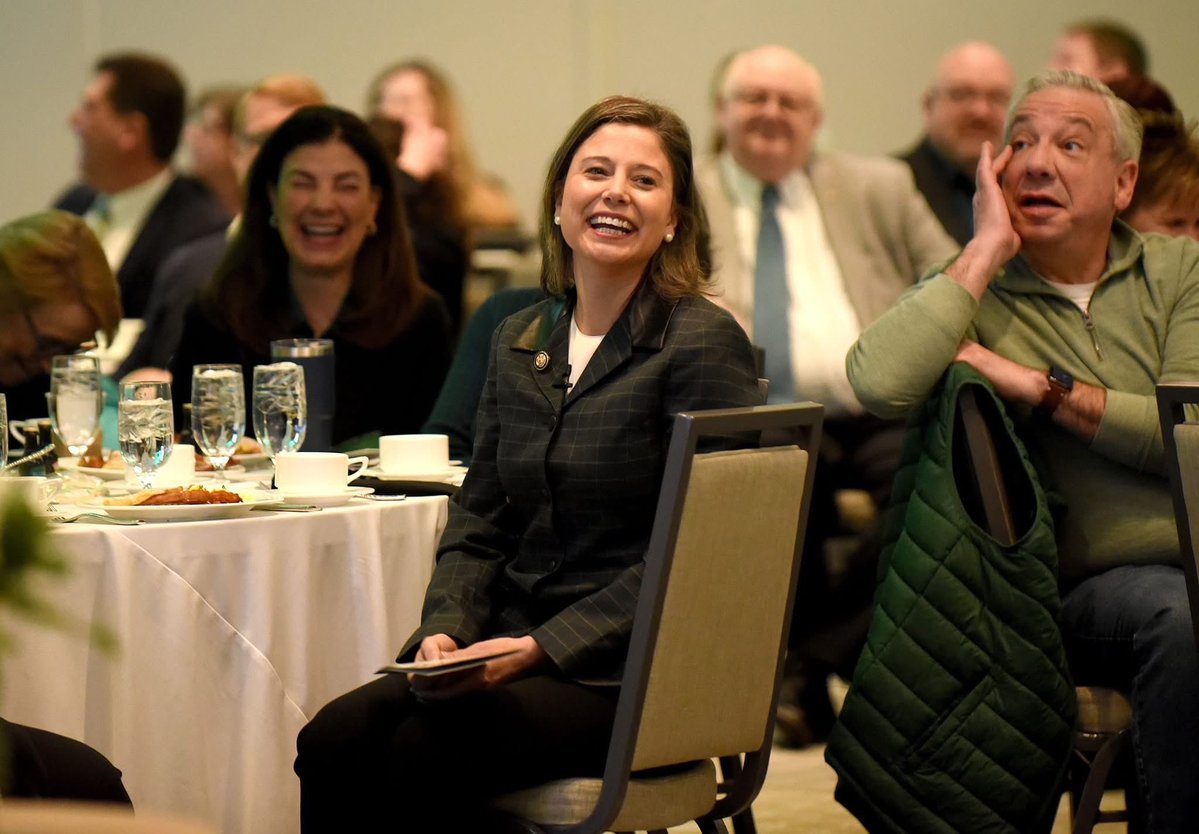 Congresswoman Maggie Goodlander tweet media