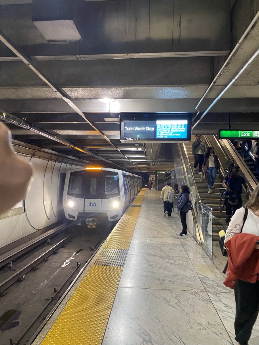 Robert Caleb Kriger tweet media