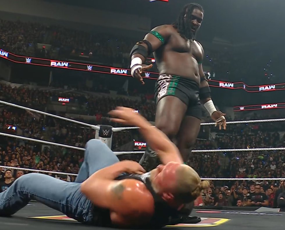 Ceviche Wrestling tweet media