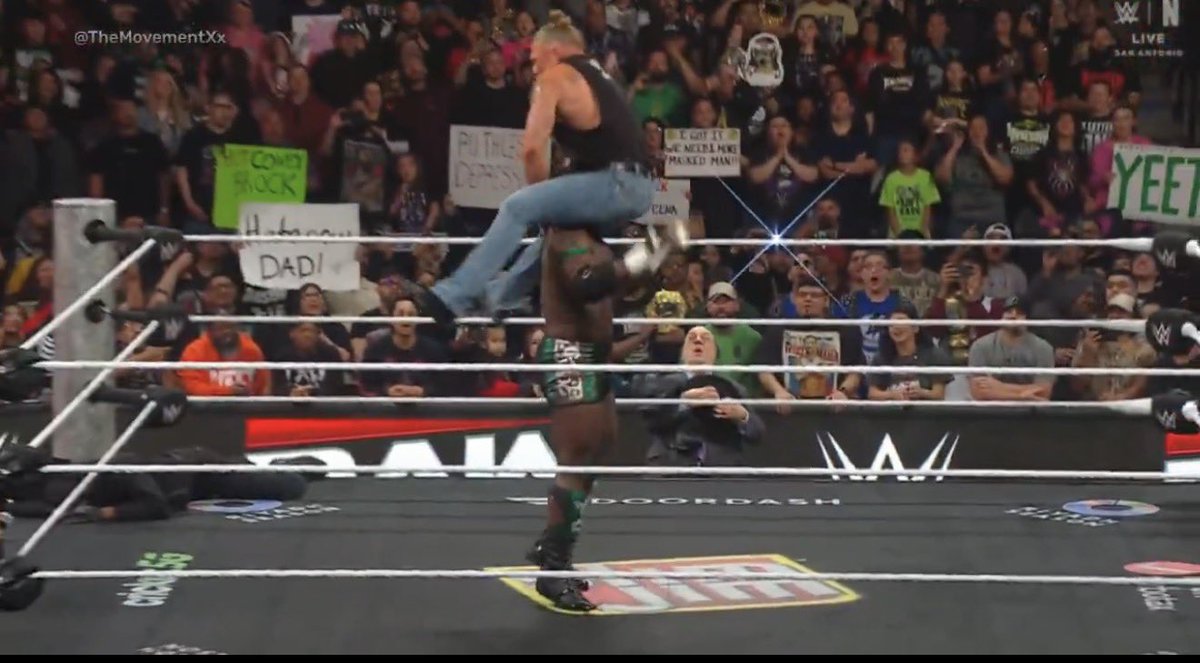 itsjoeykarni's tweet image. I have NEVER seen someone lift Brock Lesnar up like that and ragdoll him!

Oba Femi just got put over HARD! #WWERAW