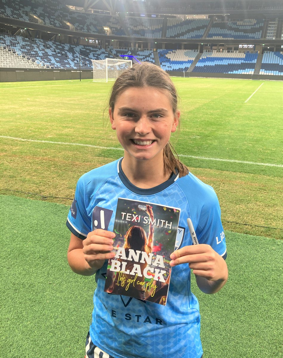 Texi Smith tweet media