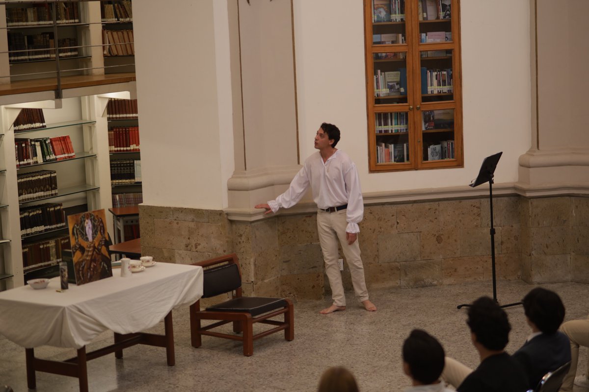 servusmx's tweet photo. «¿Es cierto, príncipe, que usted dijo una vez que la belleza salvará al mundo?»

"El idiota" - Fiodor Dostoyevski

#PoderServir #teatro #servus #dostoyevski https://t.co/P25iEUXsjf