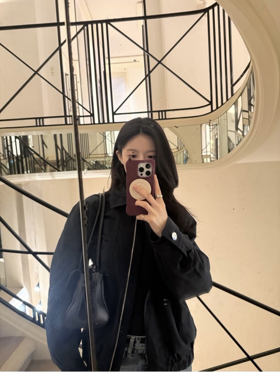 Mariposa Valentina tweet media