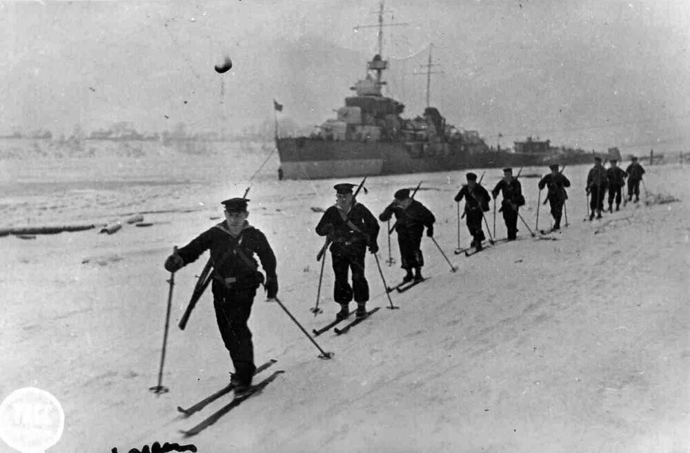 Soviet Navy tweet media