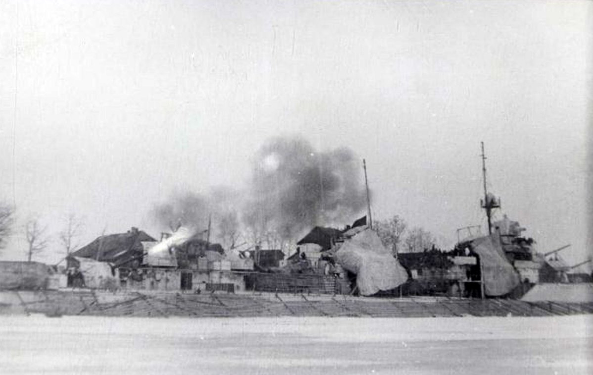 Soviet Navy tweet media