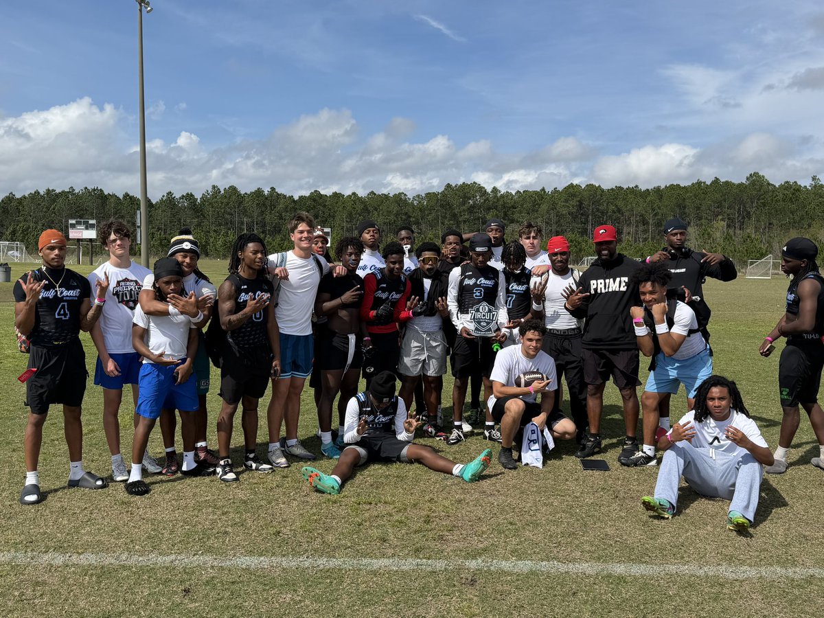 ladd_powers's tweet photo. Gulfport 7 on 7 championship game
@GCoastAthletics @gobigrecruiting @Davis_231 @joe_discher @HallTechSports1 @TopPreps @CoachKalb1 @coolestpod23 https://t.co/LVCRsn6bOz