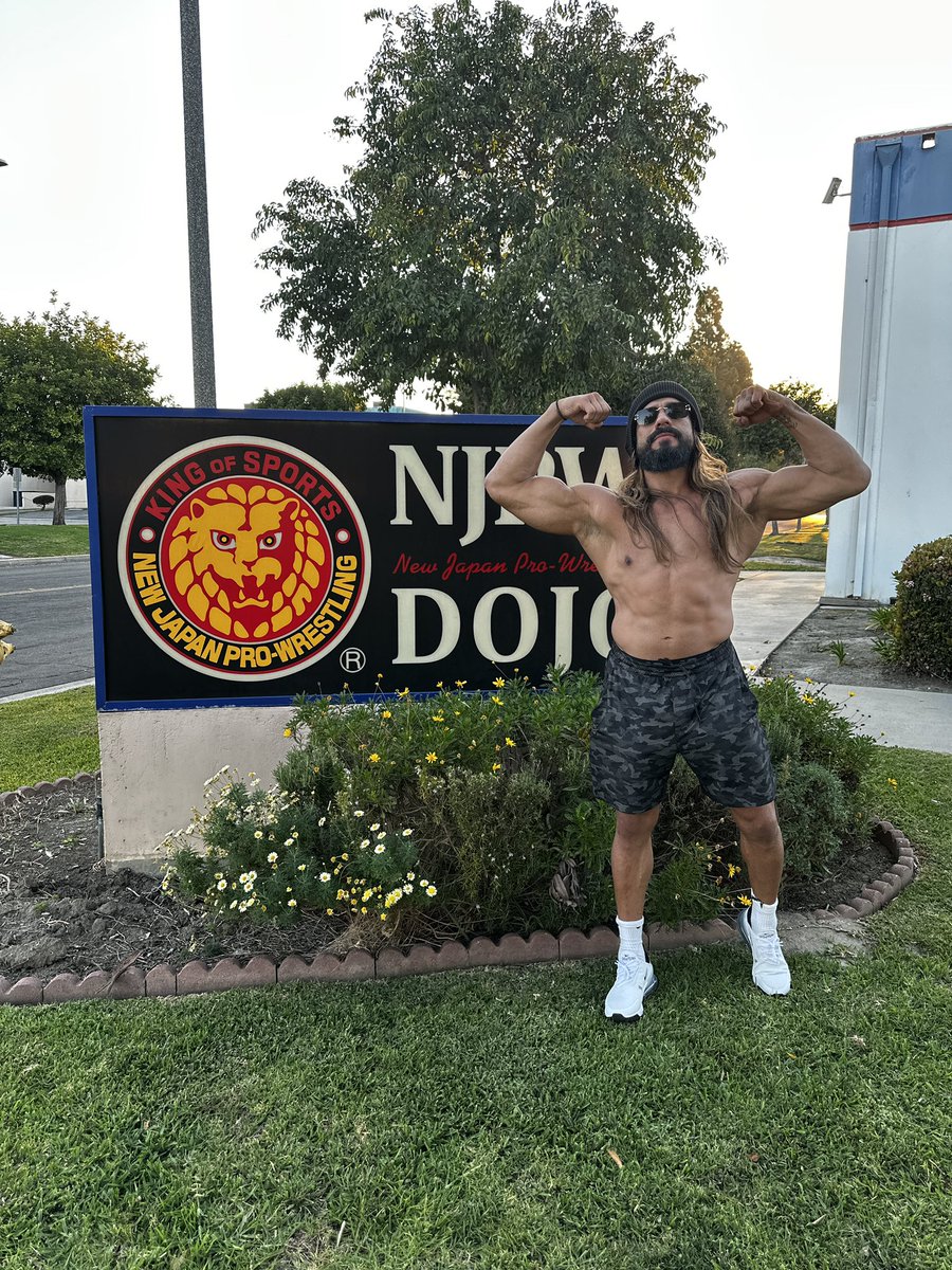 NJPW of America tweet media