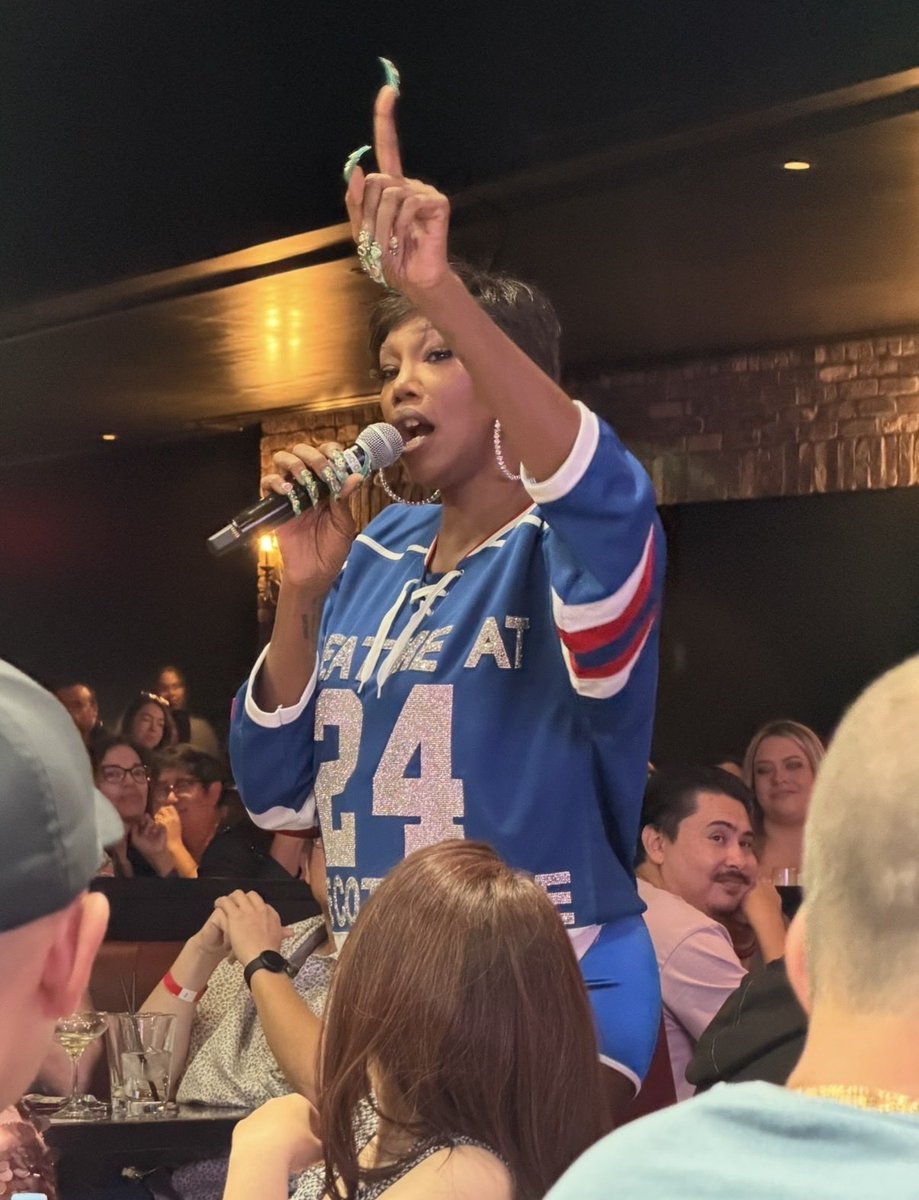 Mike Nelson tweet media