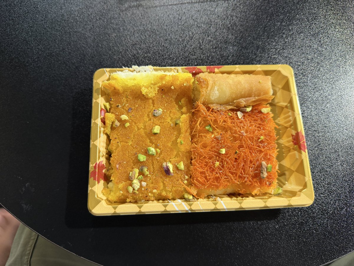 internetVin tweet media