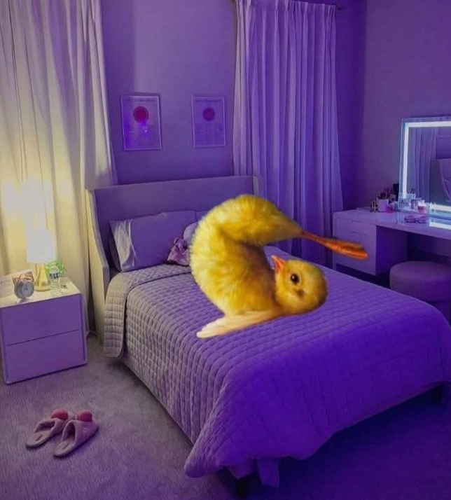 te imaginas estar hablando mal de mí y que yo esté en mi habitación así