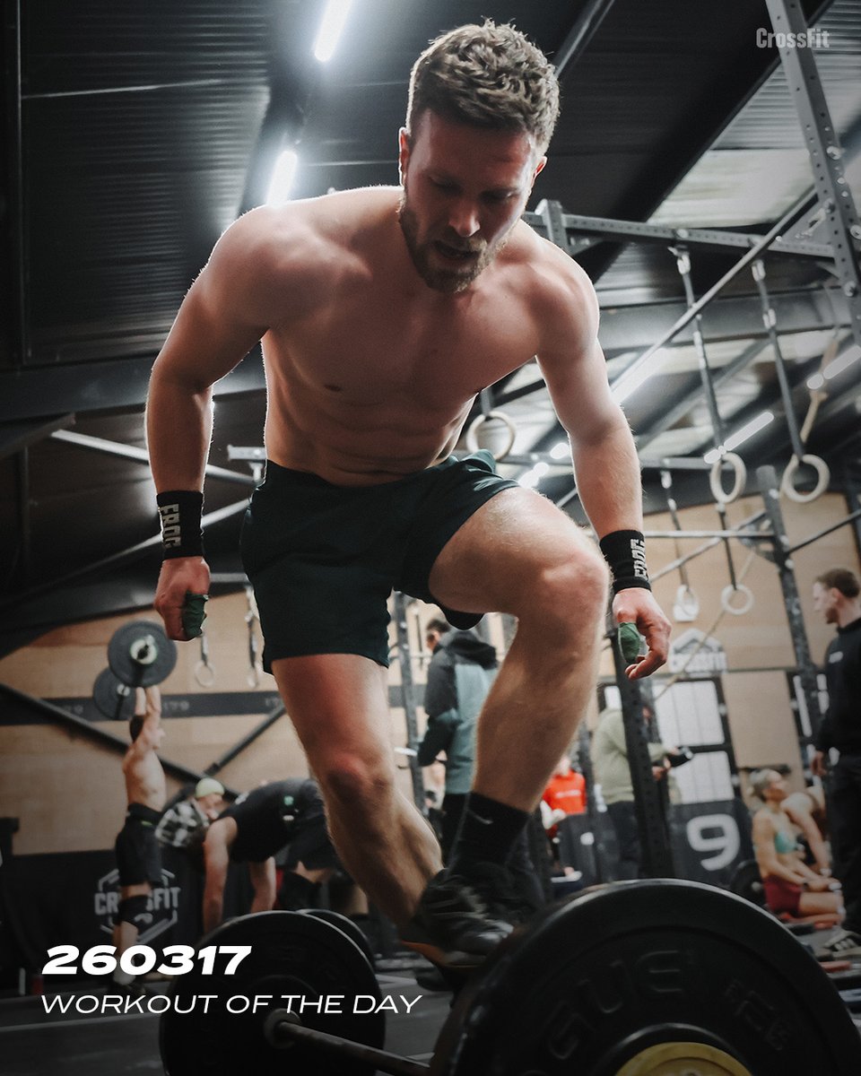 CrossFit tweet media