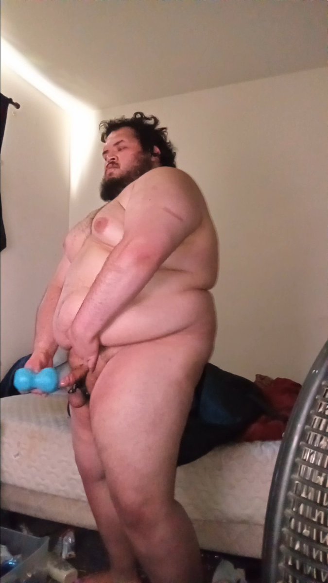 BigBroPig tweet media