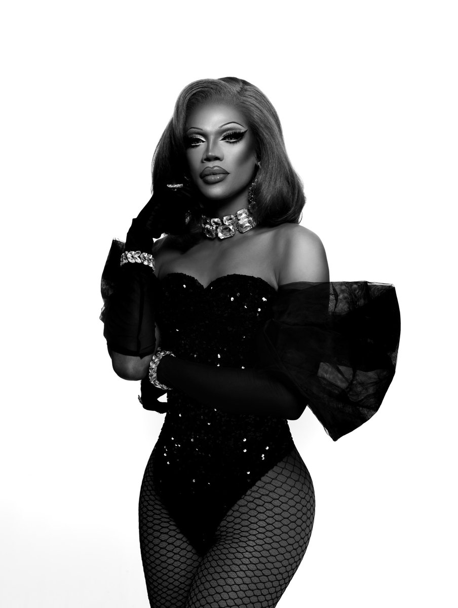 Drag Base tweet media