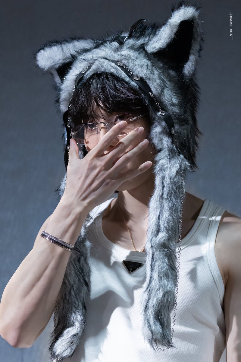 with.infinite tweet media