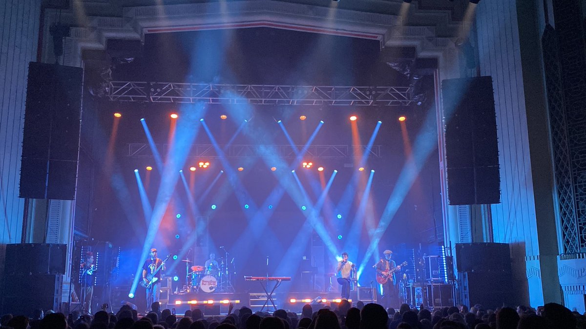 ItsNealHannah's tweet photo. #SFG live in Glasgow 🔥 https://t.co/XE4C0178BT