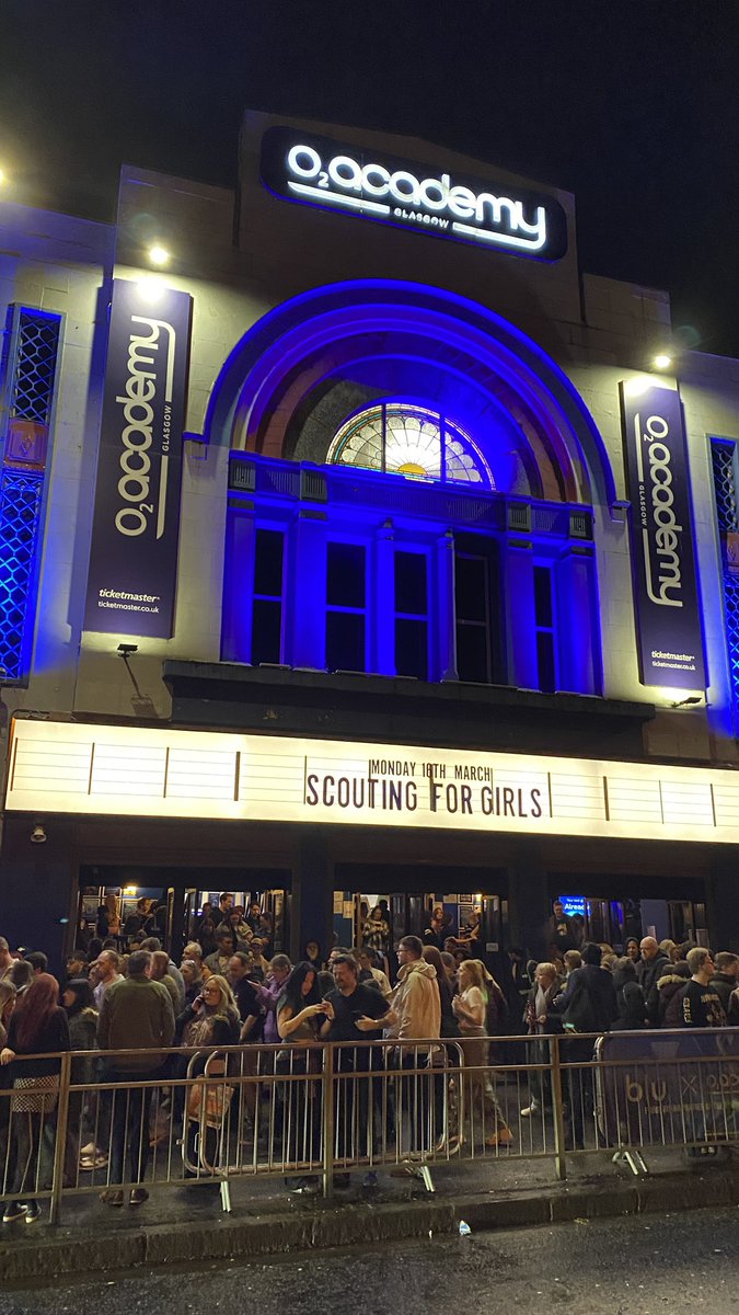 ItsNealHannah's tweet photo. #SFG live in Glasgow 🔥 https://t.co/XE4C0178BT