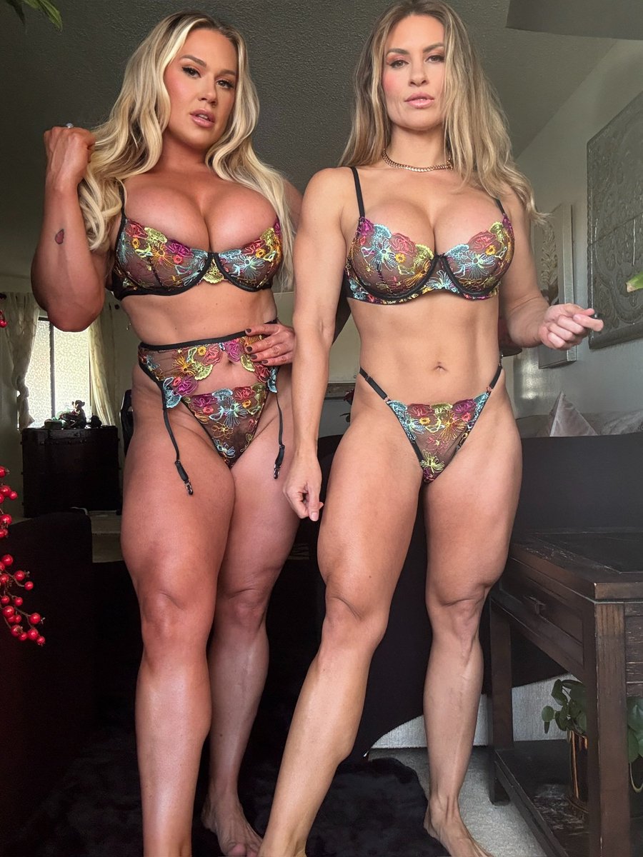 Goddess Nadia - GoddessNadia.com tweet media