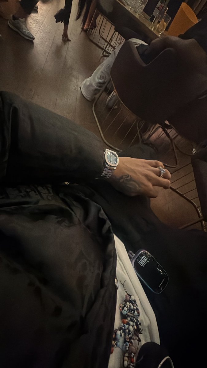 ……⭐️ tweet media