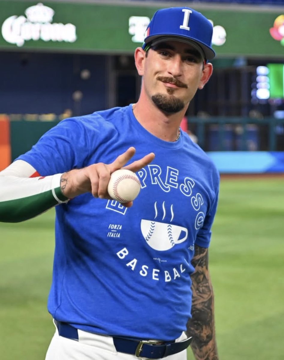 Chris R. Vaccaro tweet media