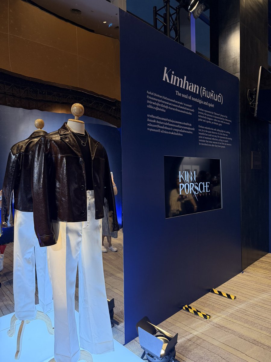 ก็เพราะคนนี้ไงที่ทำให้เราได้รู้จักกันนะพี่เจฟ ขอบคุณนะ คิมหันต์ #JeffSaturReturnsToSaturnBirthdayFanSign 
#Jeffsatur