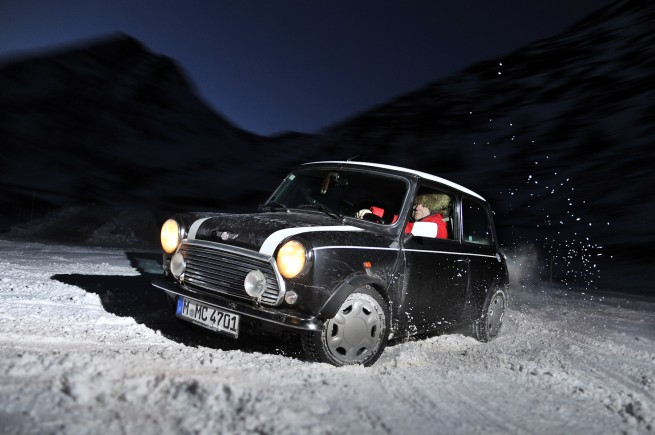 YannRobichon's tweet photo. Happy #MiniMonday / #MondayMini!...
#Auto #Automobile #Automobiles #Autos #Car #CarHistory #Cars #CarsHistory #ClassicCar #ClassicCars #ClassicMini #Coupé #HistoryMini #Mini #MiniClassic #MiniLife #Photo #Photographie #Photography #RetroCar #Retrocars #VintageCar #VintageCars https://t.co/YwWqb2bFdG