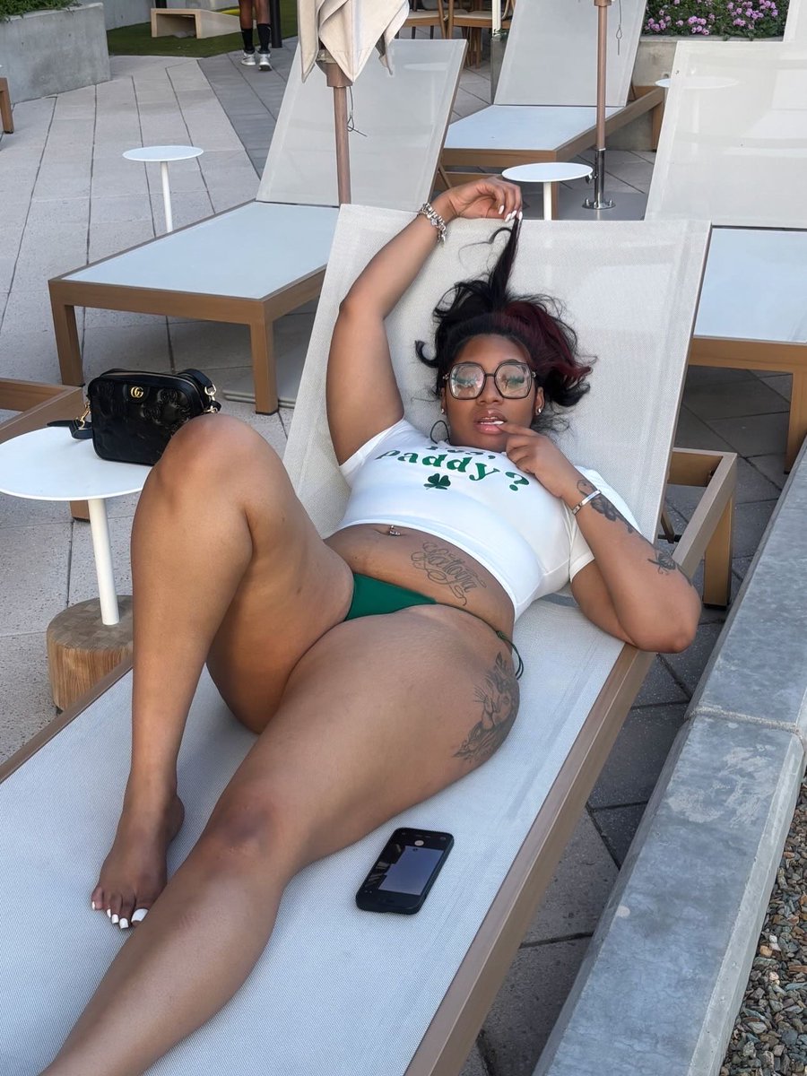 xoxohilarybanks