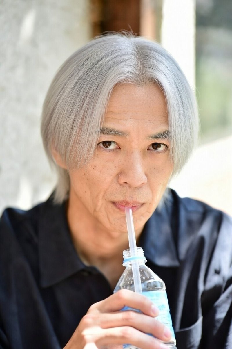 むーん tweet media