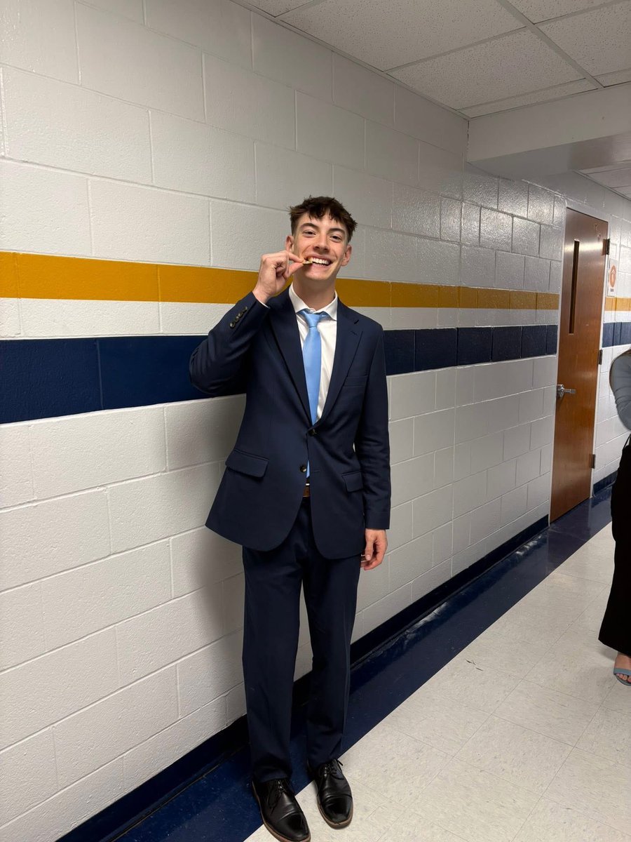 DCWestFalcons's tweet photo. B-4 District Speech:

(STATE BOUND)
Duet
Joslyn &amp; Nylee 🥉 
OID
Benji, Jaxon, Joslyn, Noelle, Nylee 🥇 
DI
Jaxon 🥇 
•••••••••••••••••
Noelle 5th DI
Noelle &amp; Jaxon 6th Duet

BIG DAY for our FALCONS! 💯

Next Stop:
STATE SPEECH in Kearney ❤️🤍🖤

#BetterTogether https://t.co/kLIKKoIiN7