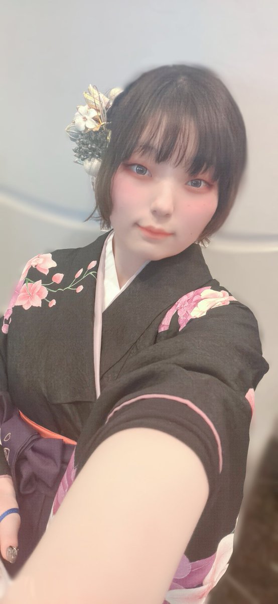 この間は学校の卒業式でしたദ്ദി(⩌ᴗ⩌ )