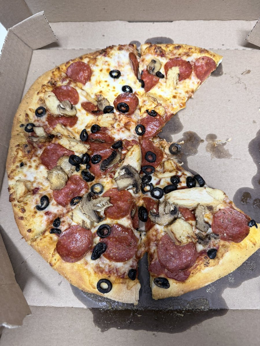 Aaron Twitch "thewindowsguy” tweet media