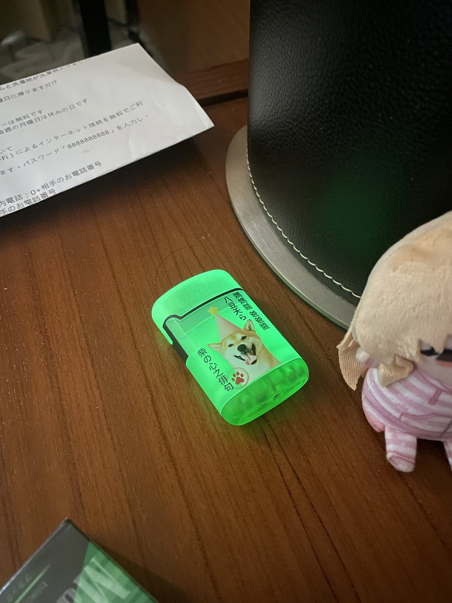 ビッキー tweet media