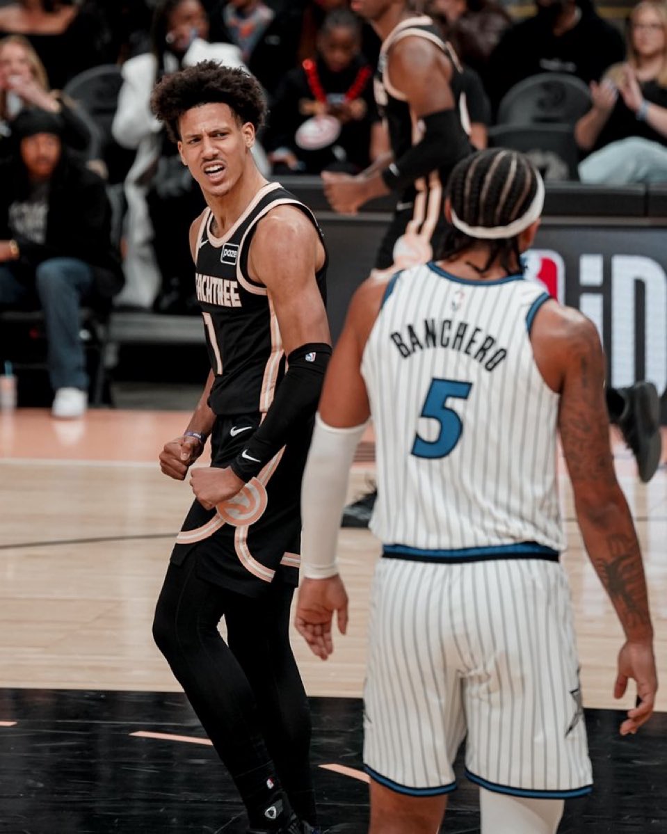 𝐏𝐥𝐚𝐲𝐨𝐟𝐟𝐉𝐚𝐥𝐞𝐧 tweet media