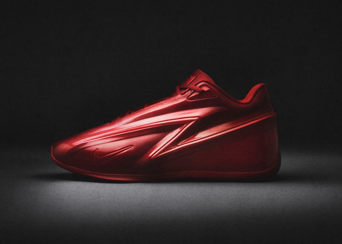 JustFreshKicks's tweet photo. BREAKING: Nike officially unveils Kevin Durant’s 19th signature shoe, the KD 19 🚨🔥 https://t.co/XZ7EtgIQy0