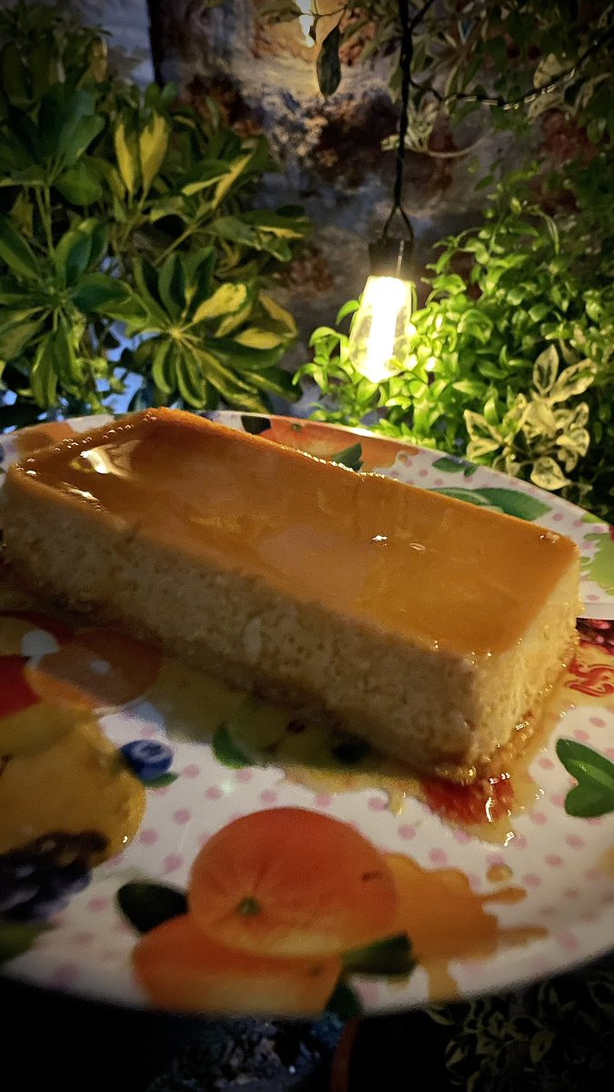 alanAndrres's tweet photo. Me kreéh ke me salió 🍮 🤤 https://t.co/NGwoYGne12