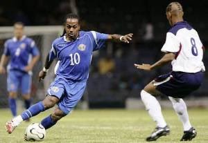 𝒟𝑖𝑒𝑔𝑜 𝒜𝑟𝑐𝑜𝑠 𝒮𝑎𝑎𝑣𝑒𝑑𝑟𝑎 tweet media