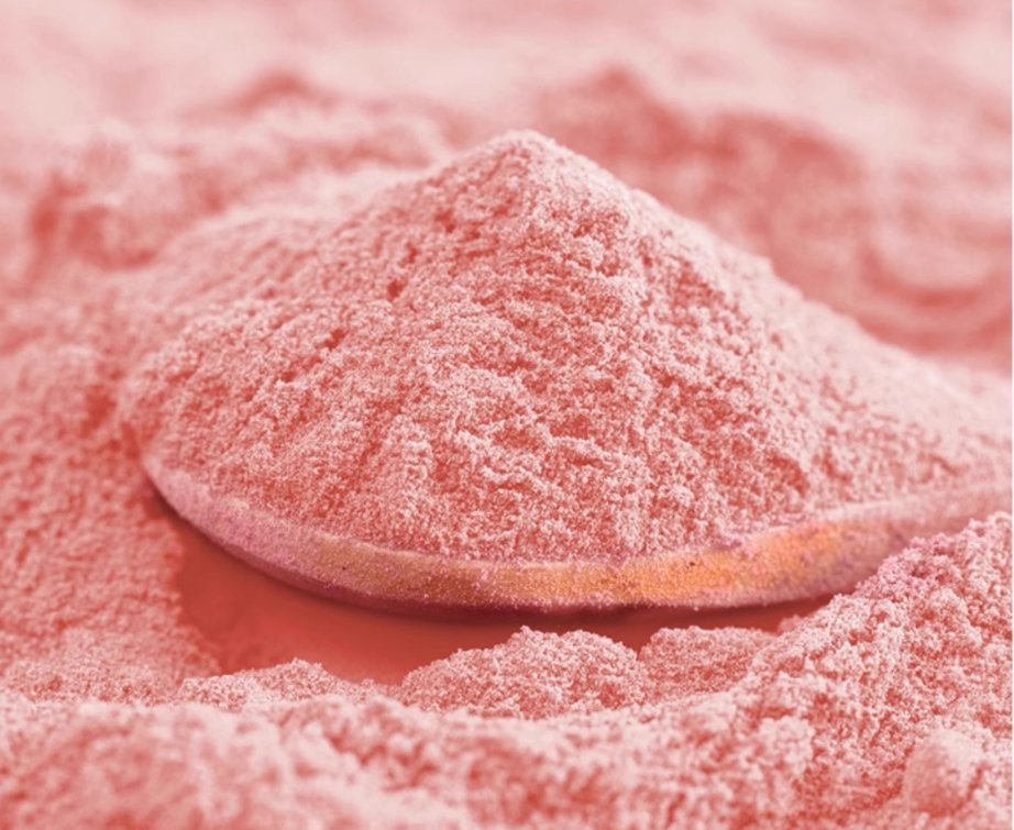 greenspringcn's tweet image. Pure, vibrant, and 100% from nature. ❤️ 

Starting our baking journey today with this beautiful red fruit and vegetable powder. No artificial dyes, just the concentrated goodness of the earth. Let’s see what we can create! 🌿✨

#GreenSpringTechnology #NaturalIngredients