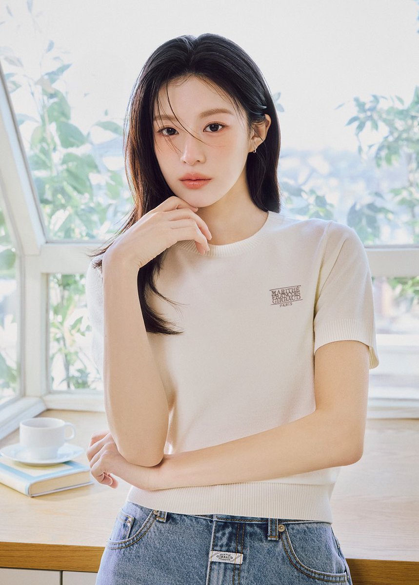 YOUNJUNG BASE tweet media