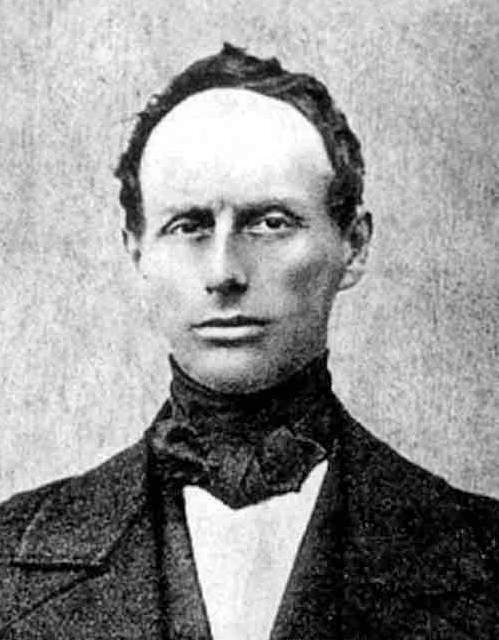 DistrictNavsari's tweet photo. Remembering Christian Doppler (29 Nov 1803 – 17 Mar 1853),
This Austrian physicist changed science forever with a simple yet profound idea: waves change frequency based on motion. The #DopplerEffect now helps track stars, radar speed, and even blood flow in medicine. 🚗💫🚑 https://t.co/D6xURcX203