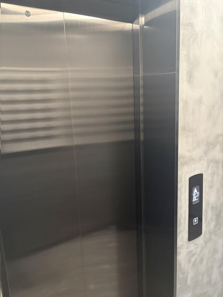 goodgolift's tweet photo. Black titanium metallic home elevator https://t.co/aOZMtQIeZK