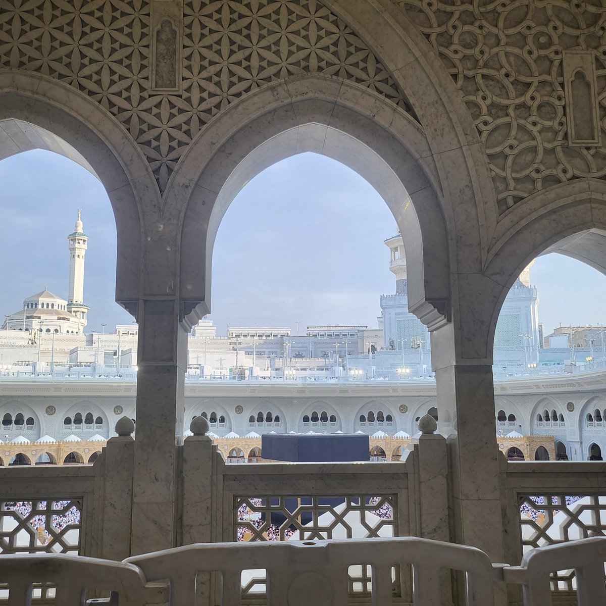 Baylasan tweet media