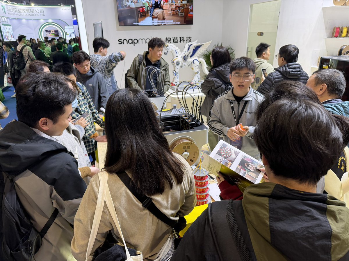 Blånye East tweet media