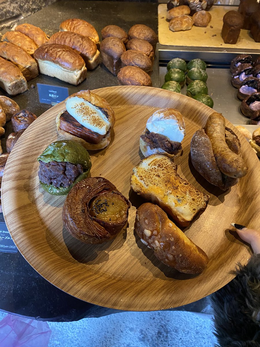 furikake__9's tweet photo. 念願、京都のアマムダコタン🍞✨

絶対また行く…！ https://t.co/bzLa98Z5uY
